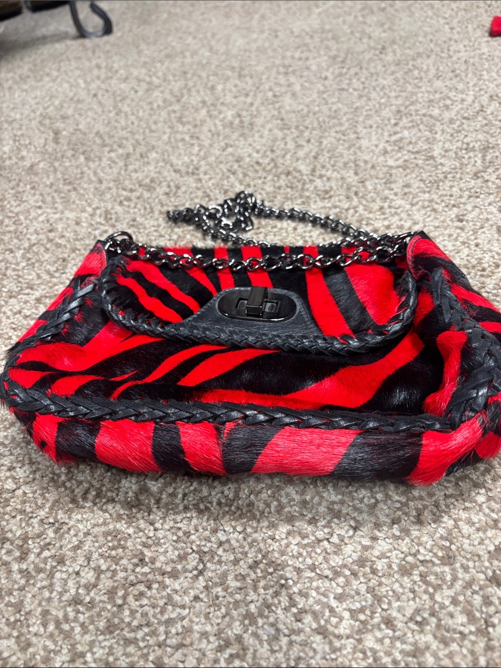 Badgley Mischka Red and Black Zebra animal hair Chain Shoulder Bag - vintage - Picture 4 of 10